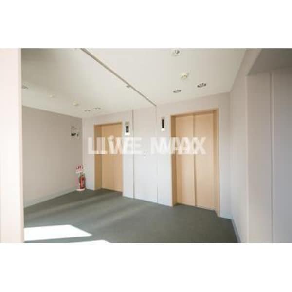 ロビー・ラウンジ