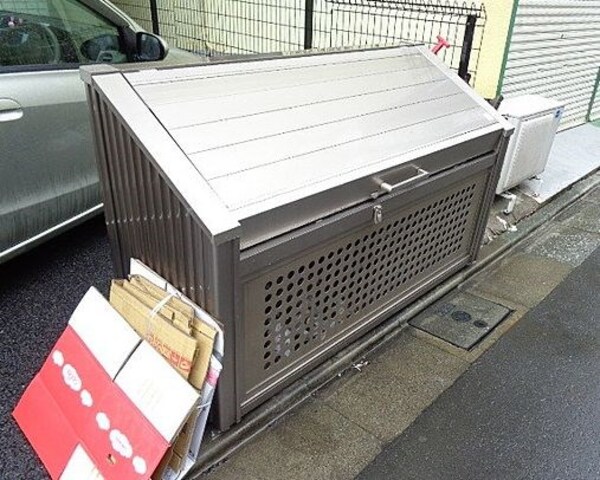 建物設備(仲介手数料半月分＋消費税～)
