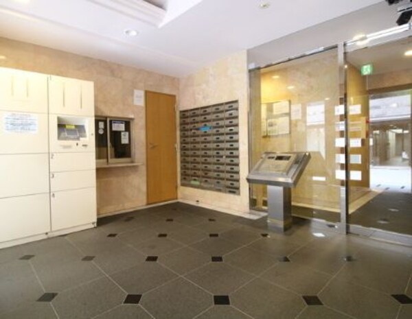 ロビー・ラウンジ