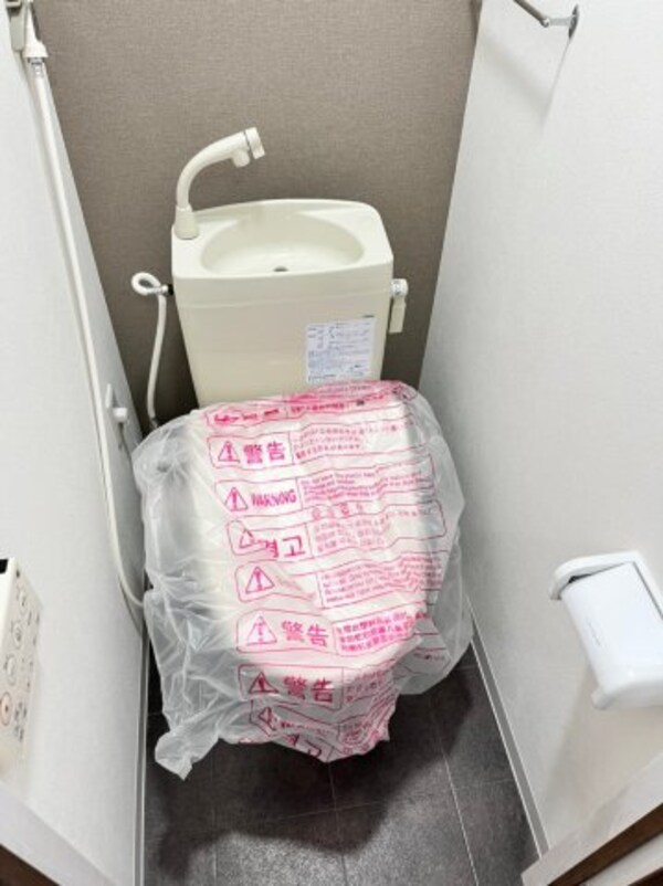 トイレ(コンパクトで使いやすいトイレです)