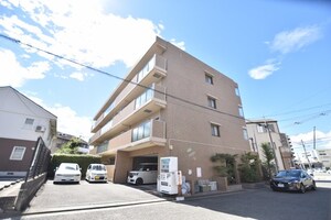 ラ・シーム・フルール石津外観写真