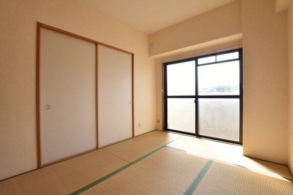 その他(別号室の画像です。ご参考下さい)