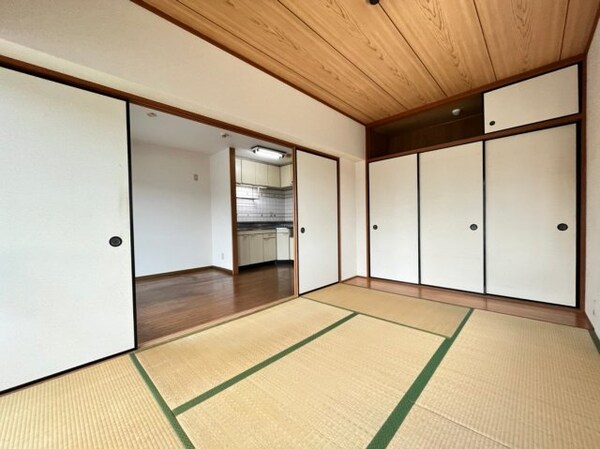 寝室