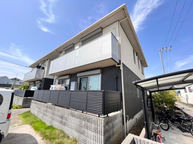 シャーメゾン　コモド＊