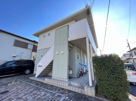 シャーメゾン諏訪ノ森外観写真