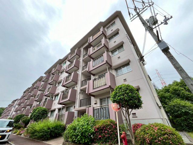 泉北鴨谷台第一次住宅15号棟