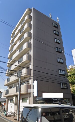 レミューイズミ外観写真