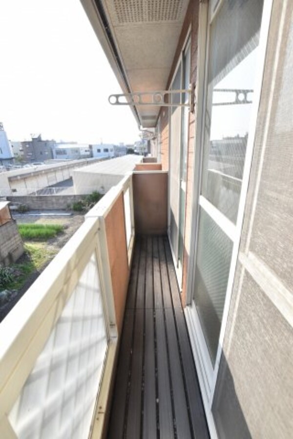 バルコニー(別号室の写真です。ご参考までに)