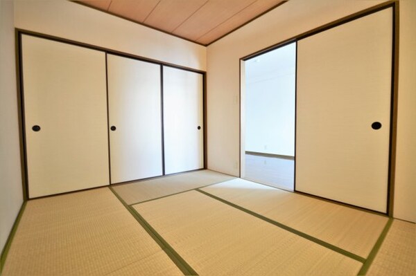 和室(別号室の写真です。ご参考までに)