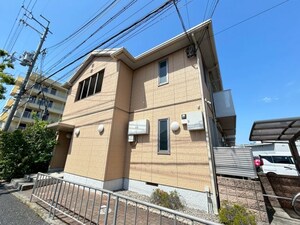 シャーメゾン森B外観写真