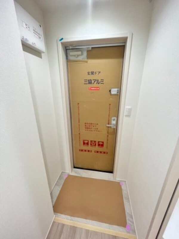 玄関(同施工会社別物件。ご参考下さい。)