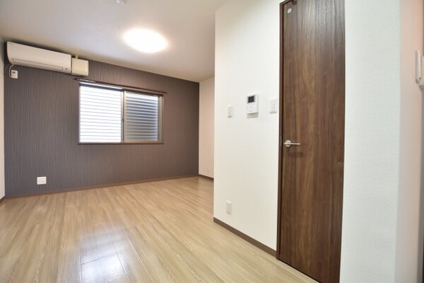 その他(画像は別号室。ご参考にどうぞ)