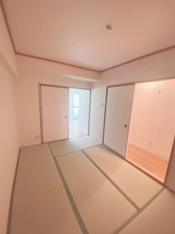 その他(別号室の画像です。ご参考下さい)