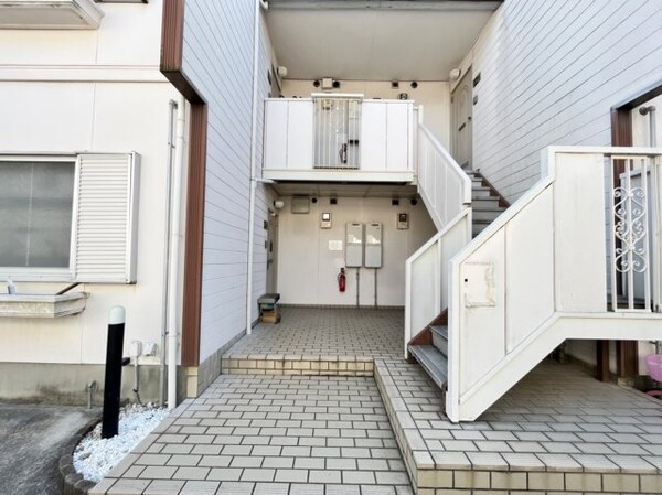 その他(別号室の画像です。ご参考下さい。)