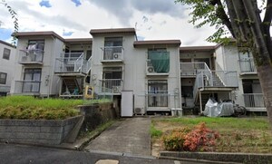シャトードイワネ21号館外観写真