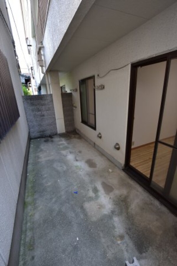 バルコニー(同物件、別号室の参考写真です。)