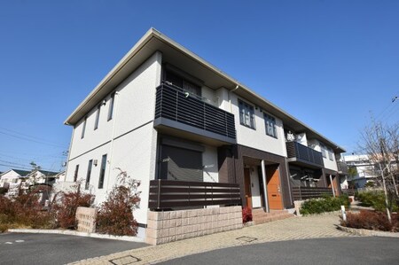 シャーメゾン狭山外観写真