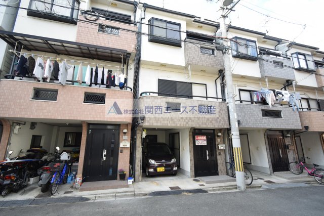 元町１丁目貸家