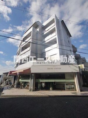 ヴィラクレスト外観写真
