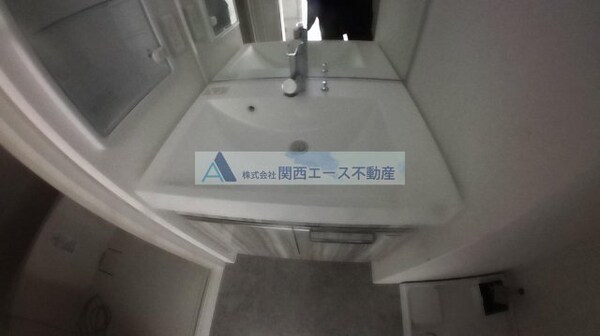 独立洗面台