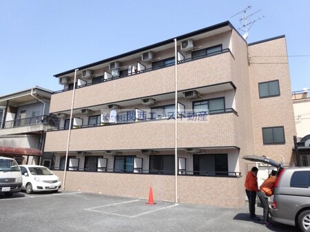 ステュディオ灰塚外観写真
