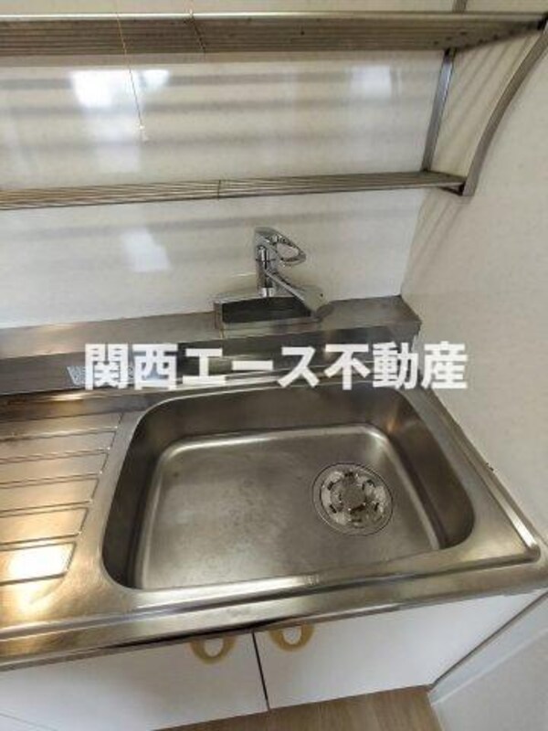 内装他