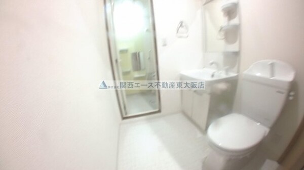 内装他