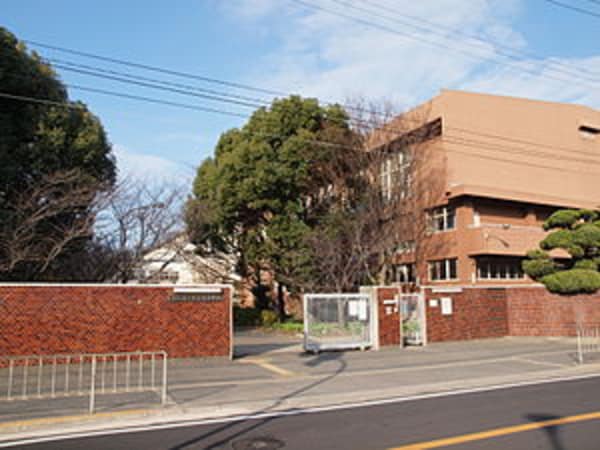 周辺環境(布施高等学校 913m)