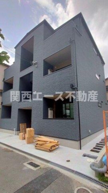 PALOS衣摺CREAS外観写真