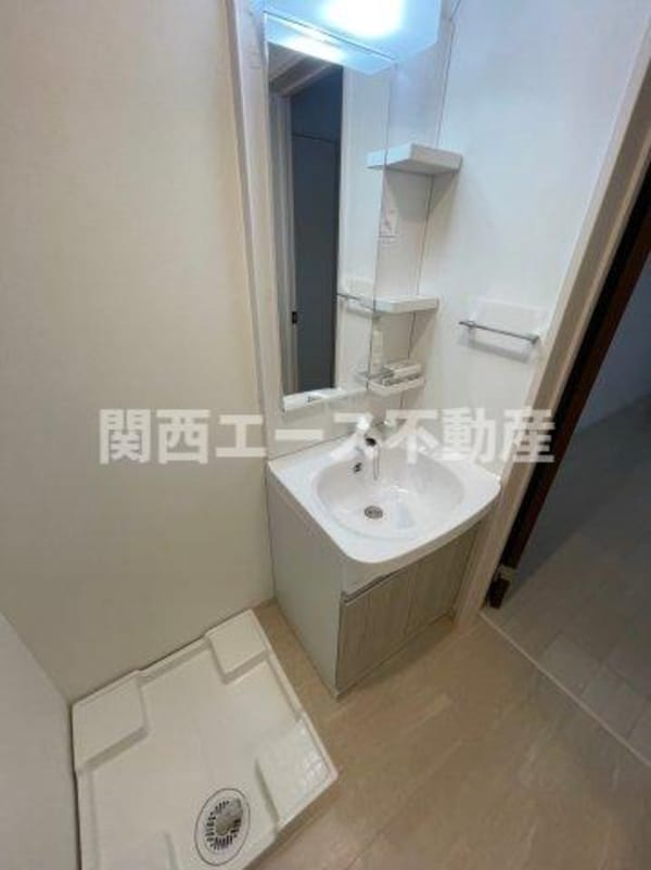 独立洗面台