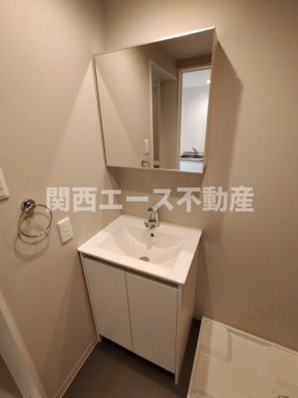 独立洗面台