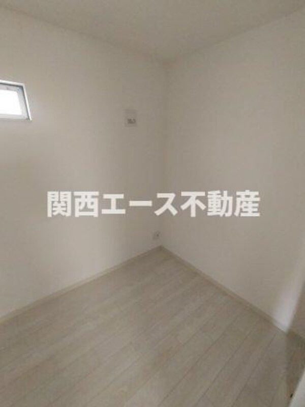 内装他