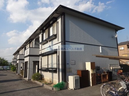 パナハイツなかがわ外観写真