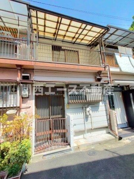 六万寺町３丁目貸家外観写真