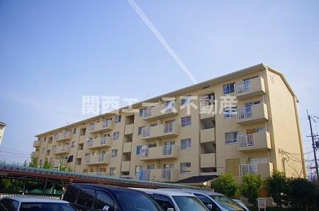 ペア八尾緑ヶ丘B団地外観写真