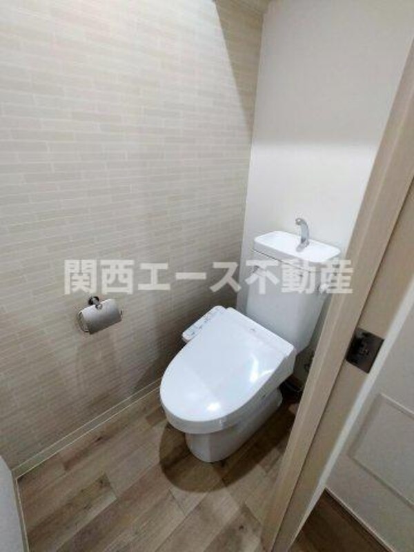 内装他