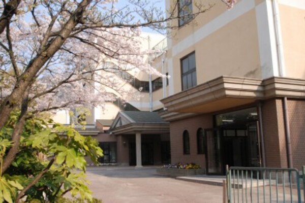 周辺環境(四條畷学園小学校 423m)