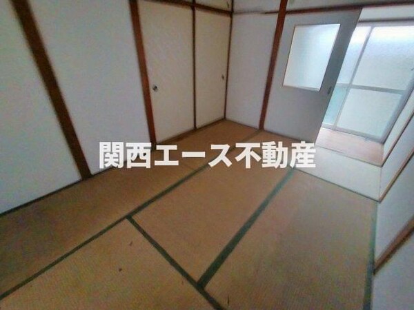 内装他