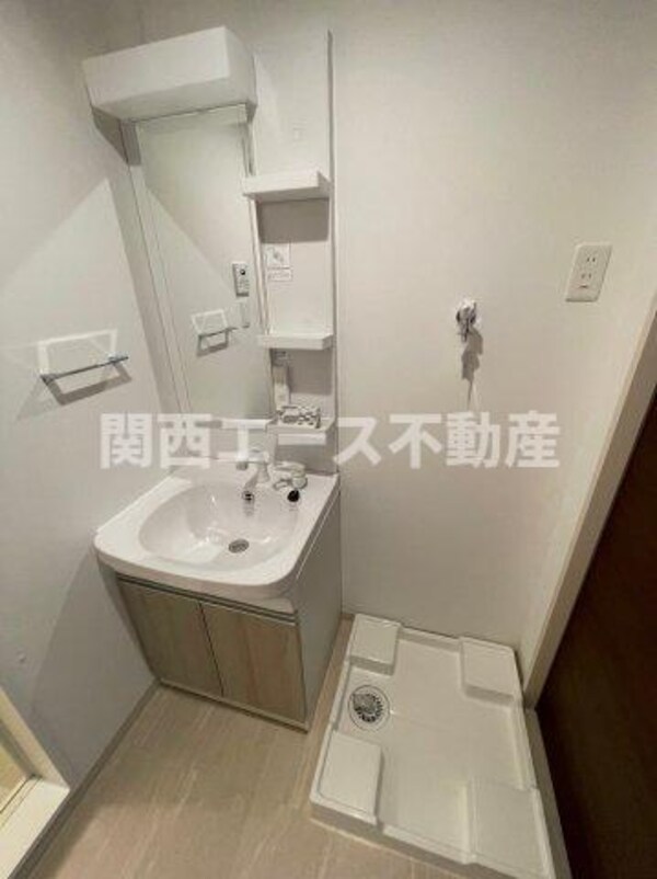 独立洗面台