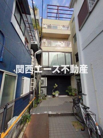 三ツ川マンションの物件外観写真