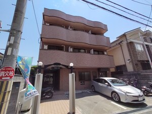 ランドロード・トミオ外観写真