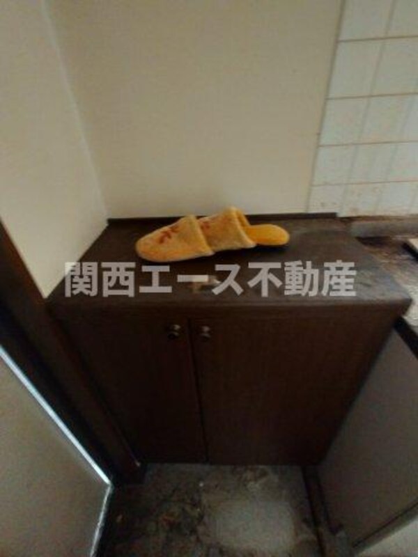内装他