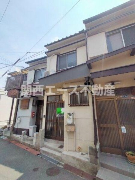 御供田１丁目貸家外観写真