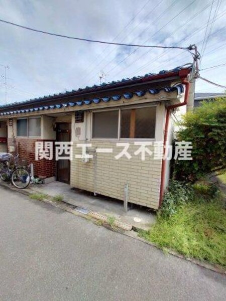 中新開２丁目貸家外観写真