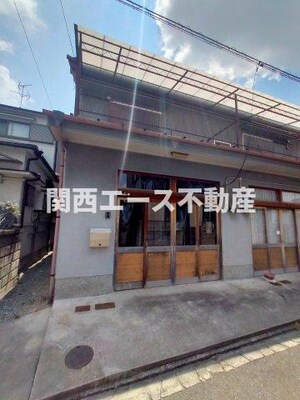 吉田３丁目貸家外観写真