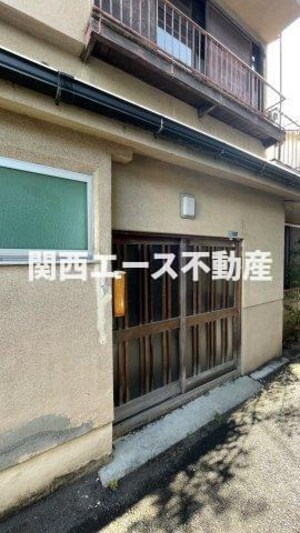 東石切町３丁目貸家外観写真