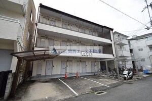 パロスコート外観写真