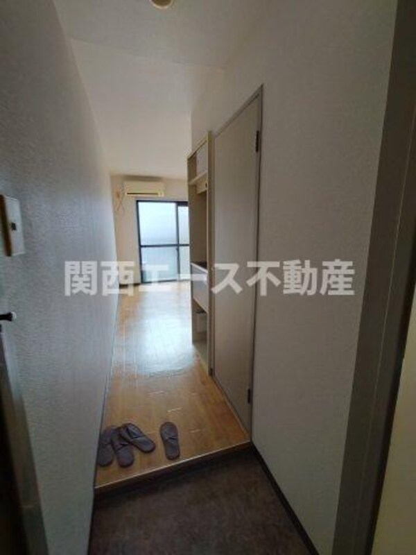 内装他