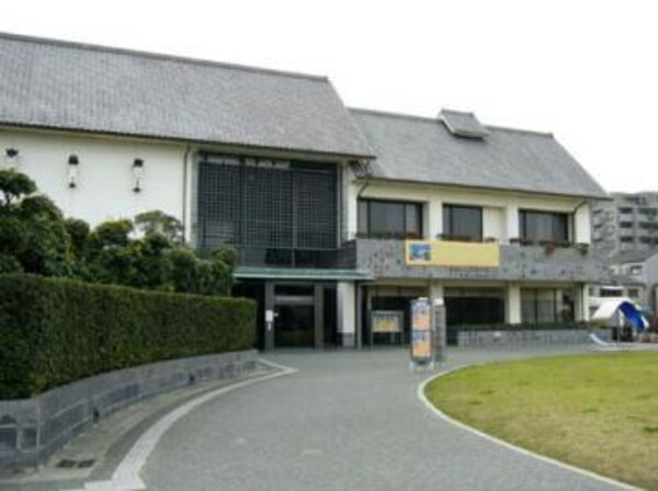 周辺環境(東大阪市美術センター 2041m)