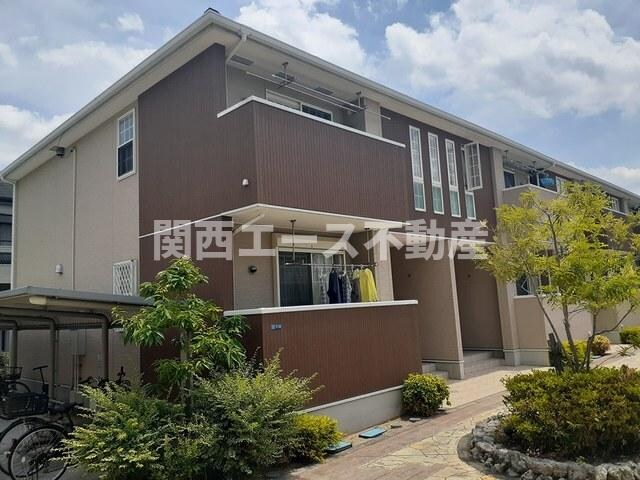 カ－サ・フェリ－チェⅡの物件外観写真